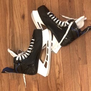 Men’s Bauer Vapor Ice Skates, size 11